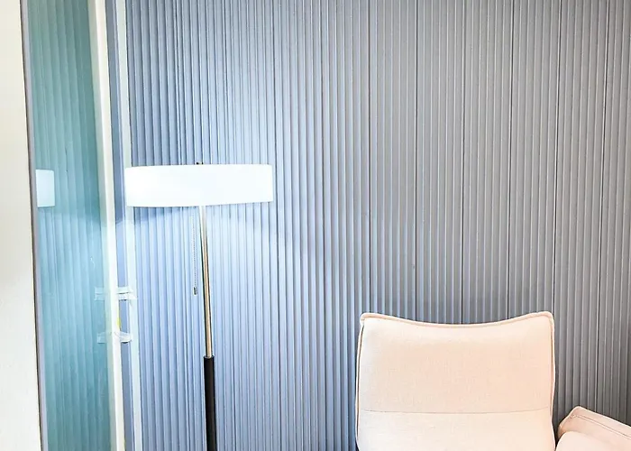 Luxury Penthouse Across Of Dreams Ii 7pax Manila